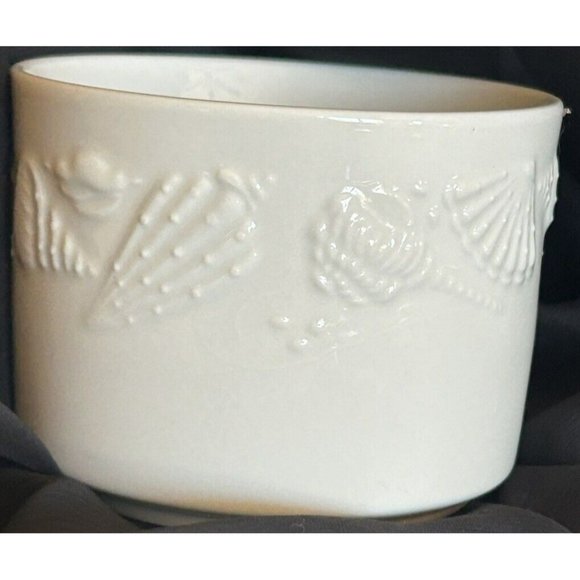 Lynn’s Stoneware Seashore Set Of 2 Coffee Cups c1997-2008 Embossed Seashells - Picture 8 of 13